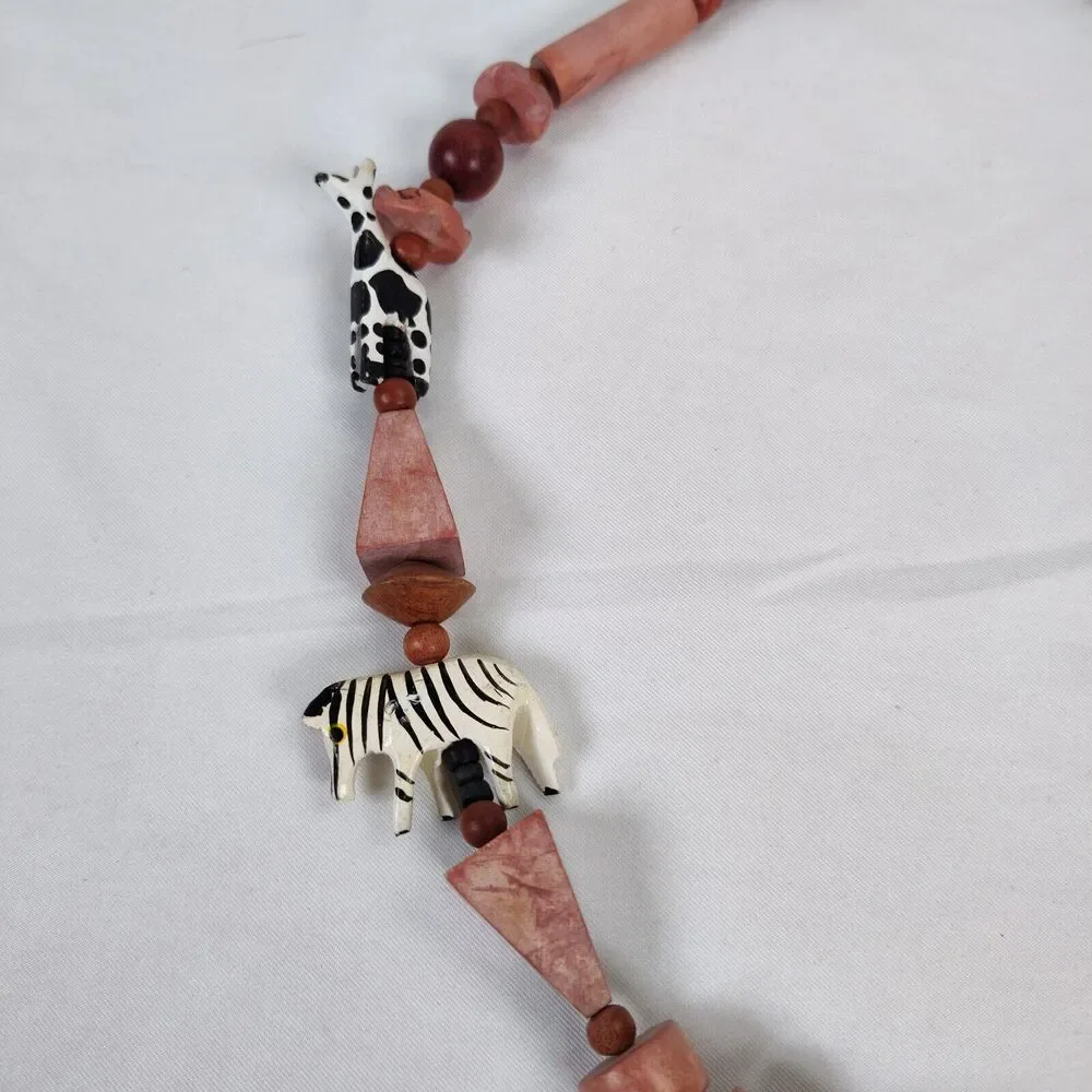 Vintage Carved Wood Chunky Necklace 26in Zebra Giraffe African Safari